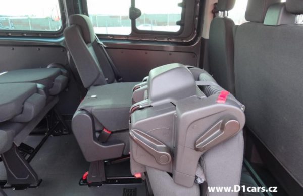 Ford Transit Custom 2.2 TDCi L2 9 MÍST NAVI, VYHŘ. SKLO, nabídka A202/17