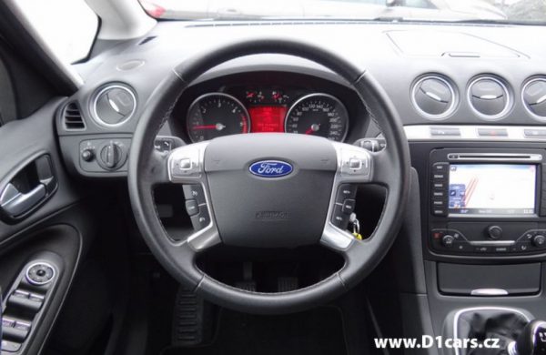 Ford S-MAX 2.0 TDCi CZ NAVI, VYHŘÍVANÁ SEDADLA, nabídka A203/16