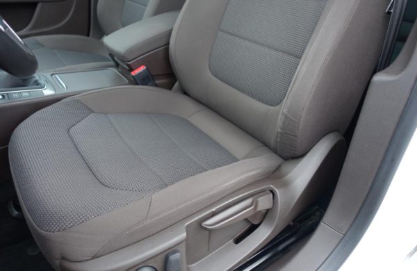 Volkswagen Passat 2.0 TDi 4Motion Comfortline, nabídka A205/18