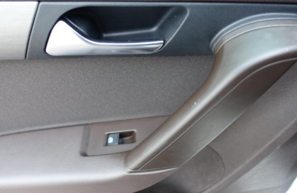 Volkswagen Passat 2.0 TDi 4Motion Comfortline, nabídka A205/18