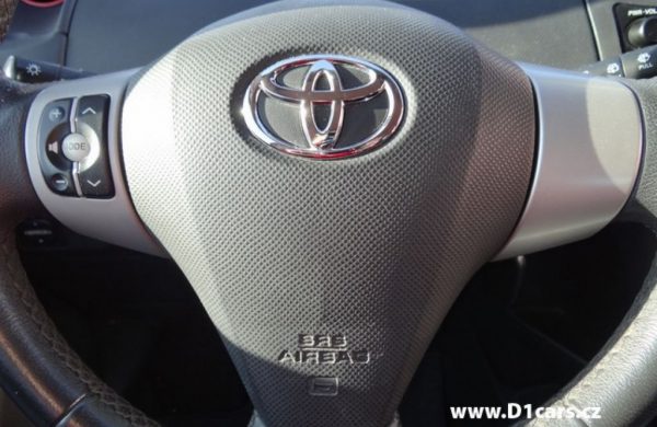 Toyota Yaris 1.0i KLIMATIZACE, nabídka A208/16