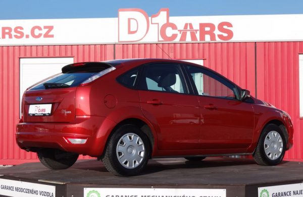 Ford Focus 1.6i 16V DIGI KLIMA, VYHŘÍVANÉ SKLO, nabídka A20/14