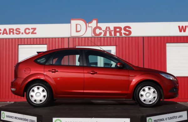 Ford Focus 1.6i 16V DIGI KLIMA, VYHŘÍVANÉ SKLO, nabídka A20/14