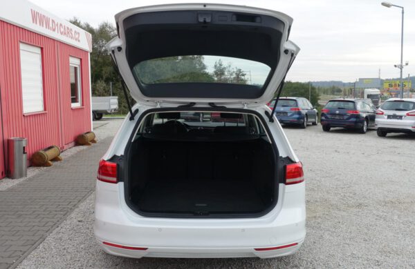 Volkswagen Passat 2.0 TDi ACC TEMPOMAT, CZ NAVIGACE, nabídka A215/19