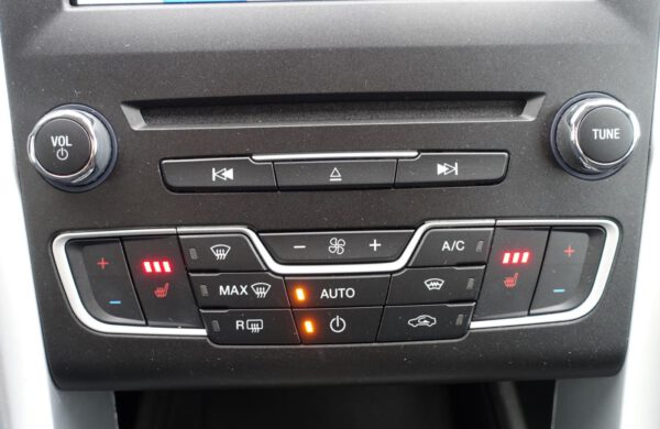 Ford Mondeo 2.0TDCi ZIMNÍ PAKET, SYNC 3, nabídka A216/21