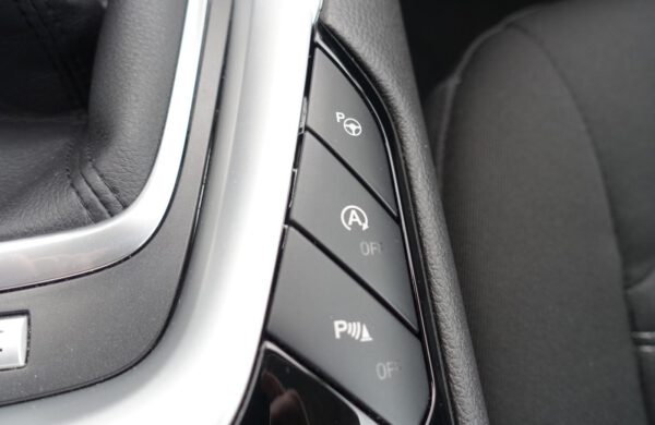 Ford Mondeo 2.0TDCi ZIMNÍ PAKET, SYNC 3, nabídka A216/21