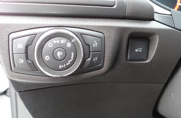 Ford Mondeo 2.0TDCi ZIMNÍ PAKET, SYNC 3, nabídka A216/21