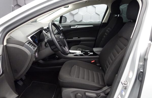 Ford Mondeo 2.0TDCi ZIMNÍ PAKET, SYNC 3, nabídka A216/21