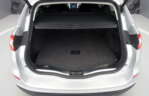 Ford Mondeo 2.0TDCi ZIMNÍ PAKET, SYNC 3, nabídka A216/21