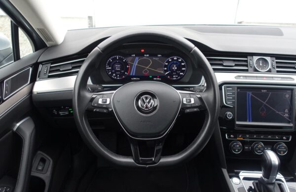 Volkswagen Passat 2.0TDi Highline R-Line INFO DISPLAY, nabídka A217/20