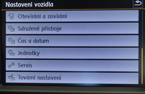 Volkswagen Passat 2.0 TDi DSG Bi-XENONY, ACC, NAVI, nabídka A21/20