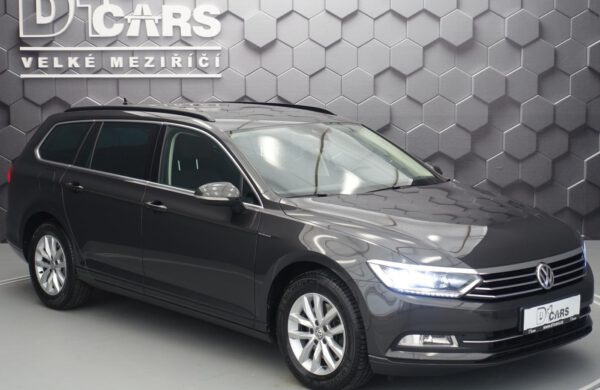 Volkswagen Passat 2.0 TDi ACTIVE INFO-DISPLAY, NAVI, nabídka A220/20