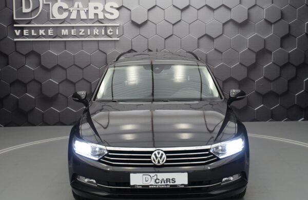 Volkswagen Passat 2.0 TDi ACTIVE INFO-DISPLAY, NAVI, nabídka A220/20