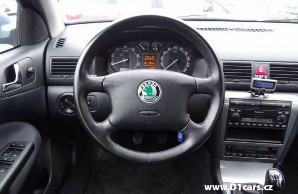 Škoda Octavia 1.8T 20V CLIMATRONIC,SERVISNÍ KNIHA, nabídka A221/16