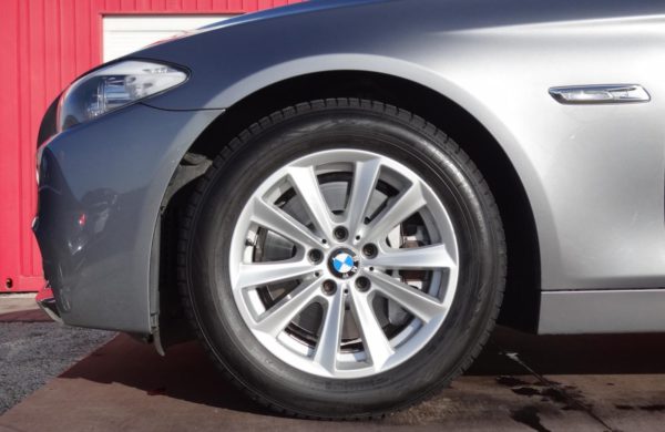 BMW Řada 5 530d 180 kW BI-XENONY, NAVIGACE CZ, nabídka A223/17