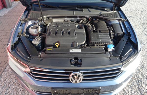 Volkswagen Passat 2.0 TDi DSG, ACC TEMPOMAT, CZ NAVI, nabídka A223/19