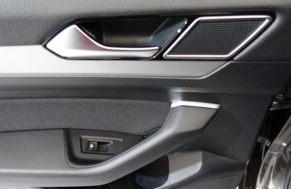 Volkswagen Passat 2.0 TDi Comfortline Bi-Xenony, nabídka A224/20