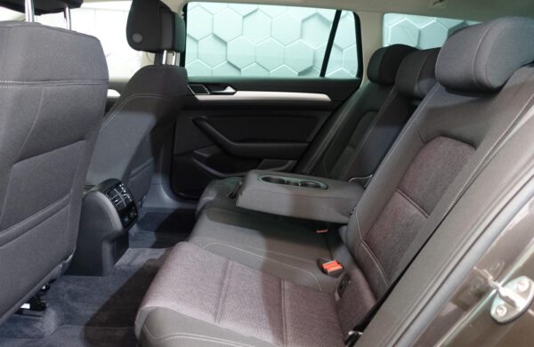 Volkswagen Passat 2.0 TDi Comfortline Bi-Xenony, nabídka A224/20