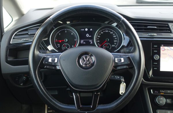 Volkswagen Touran 2.0 TDi Sound, CZ NAVI, AUTOPARKING, nabídka A225/20