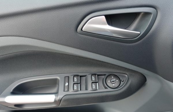 Ford C-MAX 2.0 TDCi Titanium  XENONY, CZ NAVI, nabídka A226/18