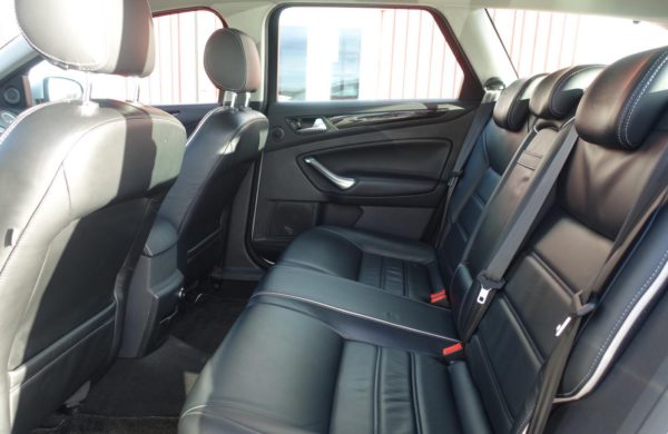 Ford Mondeo 2.2 TDCI Titanium 147kW XENONY,NAVI, nabídka A228/18