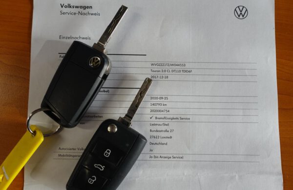 Volkswagen Touran 2.0 TDi DSG Comfortline REZERVOVÁNO, nabídka A22/21