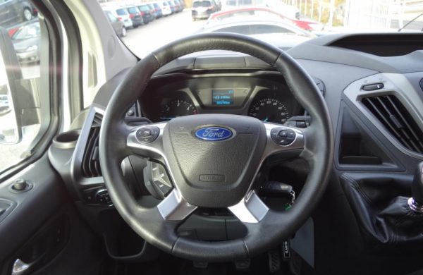 Ford Tourneo Custom 2.2 TDCi L2H1 9 MÍST, VYHŘ. SKLO, nabídka A232/17