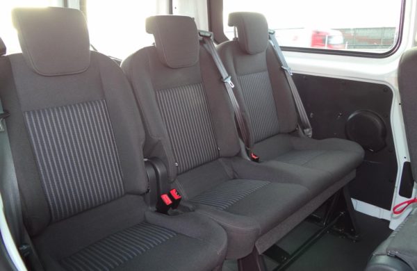Ford Tourneo Custom 2.2 TDCi L2H1 9 MÍST, VYHŘ. SKLO, nabídka A232/17