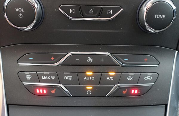 Ford S-MAX 2.0 TDCi Titanium 7 MÍST REZERVOVÁN, nabídka A233/19