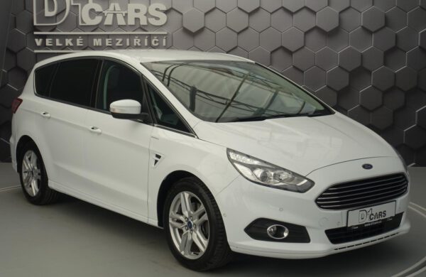 Ford S-MAX 2.0 TDCi Titanium 7 MÍST REZERVOVÁN, nabídka A233/19