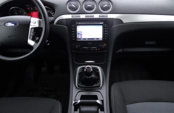 Ford Galaxy 2.0 TDCi CZ NAVIGACE, VYHŘ. SKLO, nabídka A236/17