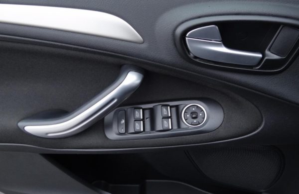 Ford Galaxy 2.0 TDCi CZ NAVIGACE, VYHŘ. SKLO, nabídka A236/17