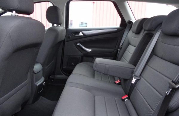 Ford Mondeo 2.0 TDCi Titanium NAVI, ZIMNÍ PAKET, nabídka A243/17