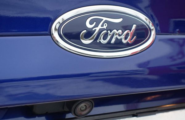 Ford Mondeo 2.0 TDCi Powershift Titanium 132kW, nabídka A245/18