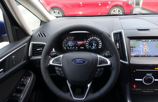 Ford S-MAX 2.0 TDCi Titanium NAVI, ZIMNÍ PAKET, nabídka A245/19