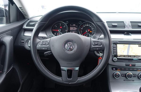 Volkswagen Passat 2.0 TDi 130 kW Highline BI-XENONY, nabídka A247/18