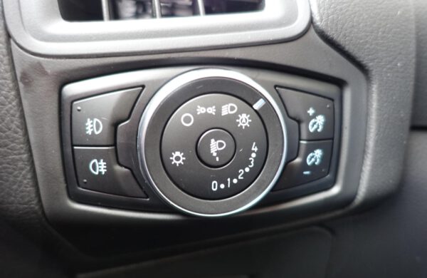 Ford Focus 2.0 TDCi ZIMNÍ PAKET, nabídka A247/21