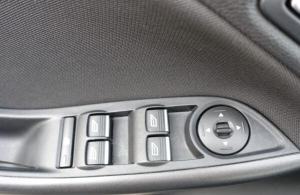 Ford Focus 2.0 TDCi ZIMNÍ PAKET, nabídka A247/21