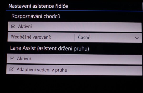 Volkswagen Passat 2.0 TDi Act.Inf.Display Bi-Xenony, nabídka A249/21