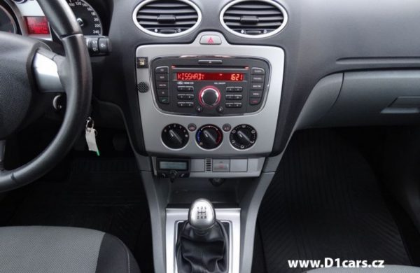 Ford Focus 1.6 16V 1.MAJITEL, SERVISNÍ KNÍŽKA, nabídka A24/16
