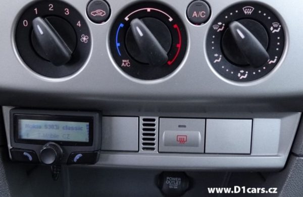 Ford Focus 1.6 16V 1.MAJITEL, SERVISNÍ KNÍŽKA, nabídka A24/16