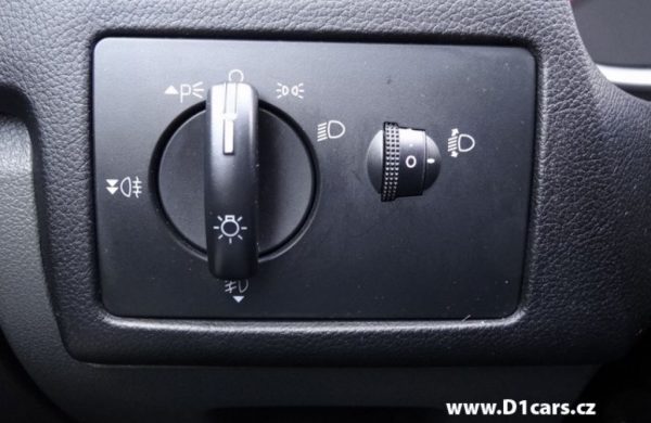 Ford Focus 1.6 16V 1.MAJITEL, SERVISNÍ KNÍŽKA, nabídka A24/16