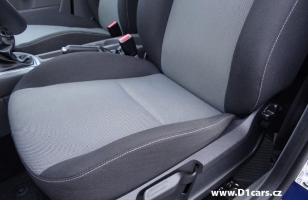 Ford Focus 1.6 16V 1.MAJITEL, SERVISNÍ KNÍŽKA, nabídka A24/16