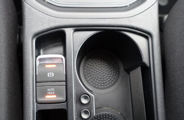 Volkswagen Touran 2.0 TDi DSG 7 MÍST XENONY NOVÉ PNEU, nabídka A252/21