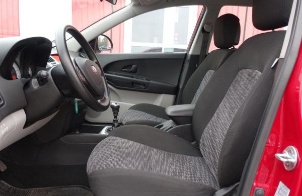 Kia Cee´d 1.6 CRDi 84 kW, 1. MAJITEL, NOVÉ ČR, nabídka A255/19