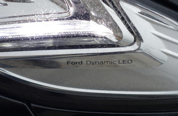 Ford Mondeo 2.0TDCi Titanium LED SVĚTLA,PANORAM, nabídka A256/19