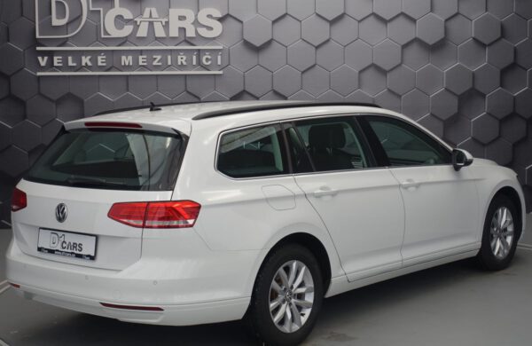 Volkswagen Passat 2.0TDi Comfotline, DSG, nabídka A26/21