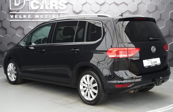 Volkswagen Touran 2.0 TDi DSG Highline LEDsvětla, nabídka A270/21