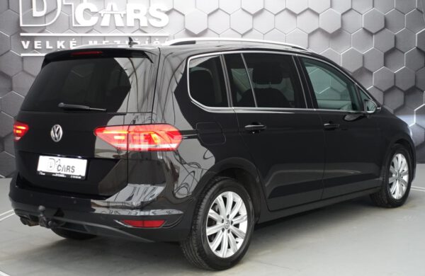 Volkswagen Touran 2.0 TDi DSG Highline LEDsvětla, nabídka A270/21