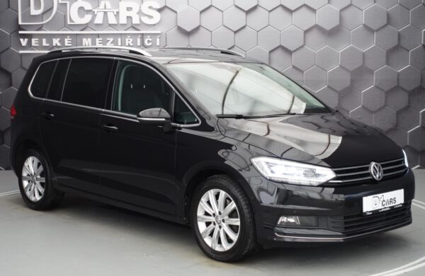 Volkswagen Touran 2.0 TDi DSG Highline LEDsvětla, nabídka A270/21